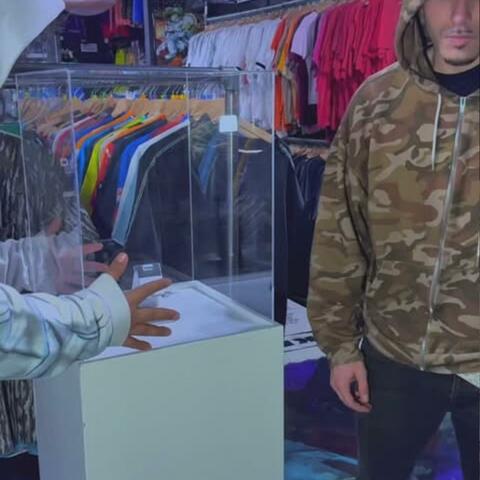 Background Thumbnail