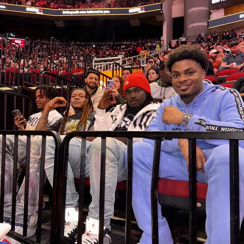 Background Thumbnail