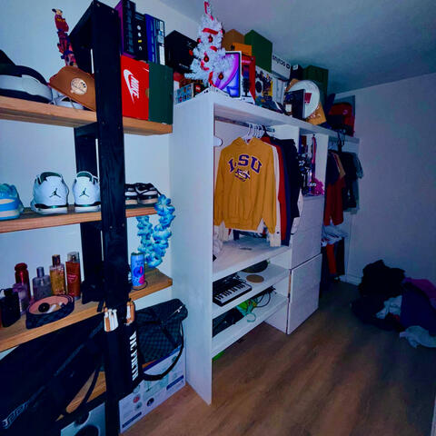 Background Thumbnail