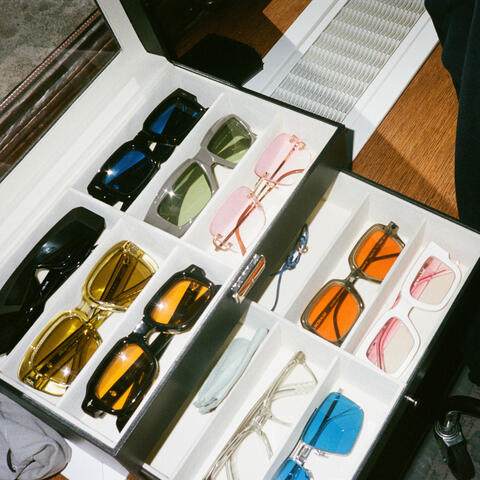 Background Thumbnail