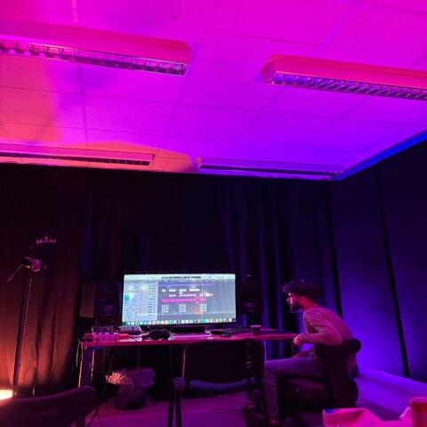 Background Thumbnail