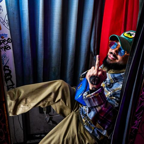 Background Thumbnail