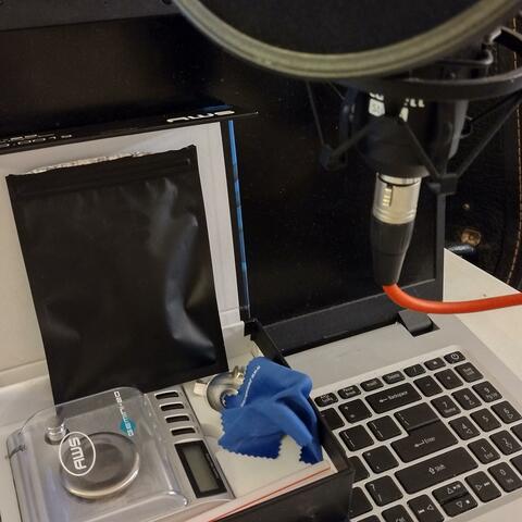 Background Thumbnail