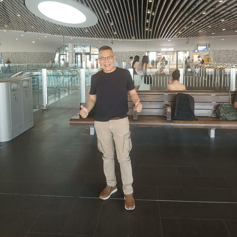 Background Thumbnail