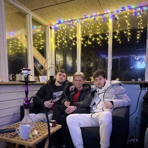 Background Thumbnail