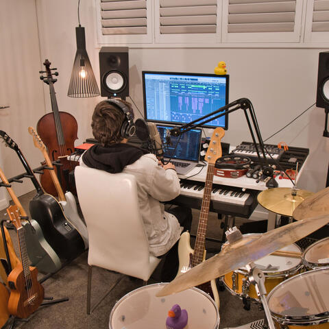 Background Thumbnail