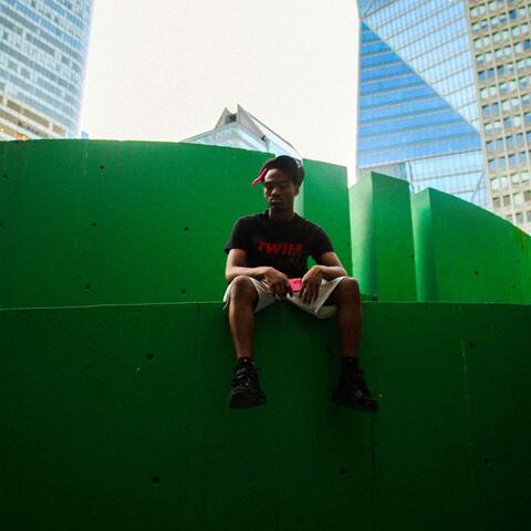 Background Thumbnail