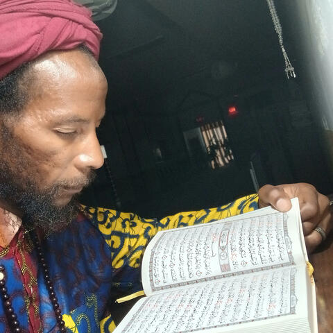 Background Thumbnail