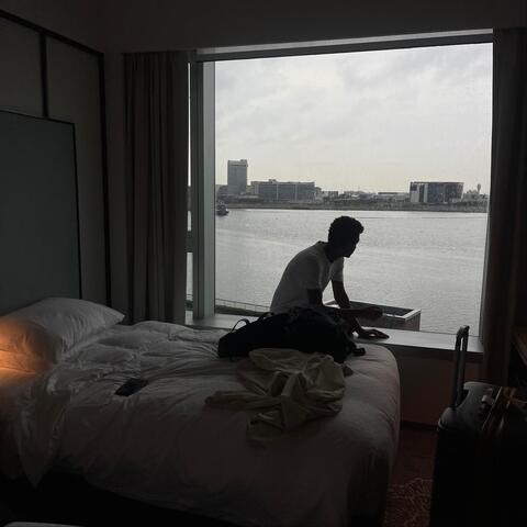 Background Thumbnail