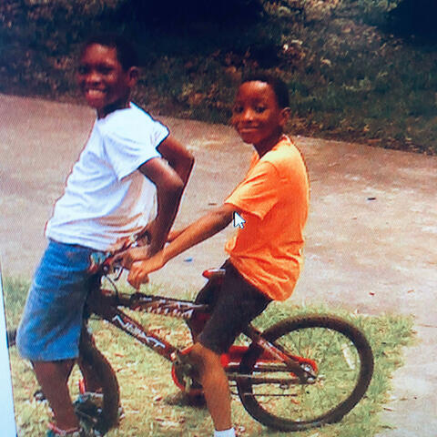 Background Thumbnail