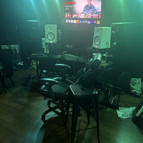 Background Thumbnail