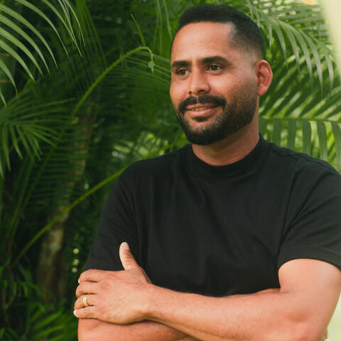 Background Thumbnail