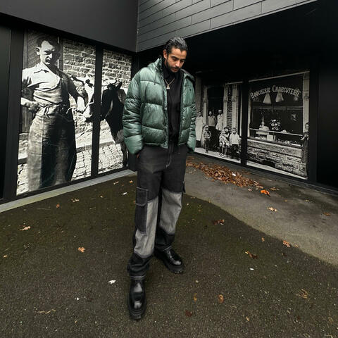 Background Thumbnail