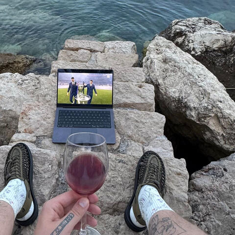 Background Thumbnail