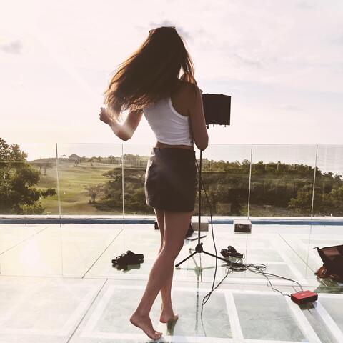 Background Thumbnail