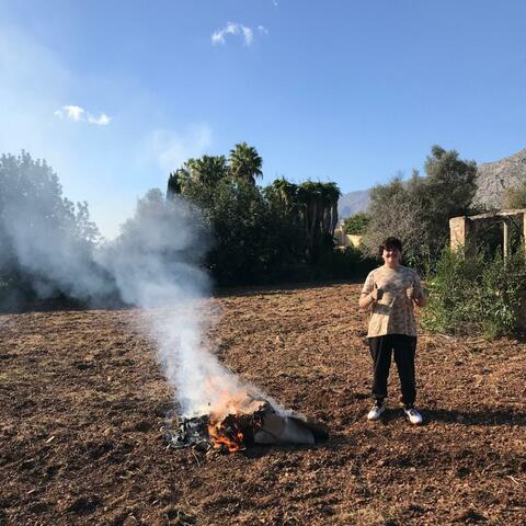 Background Thumbnail