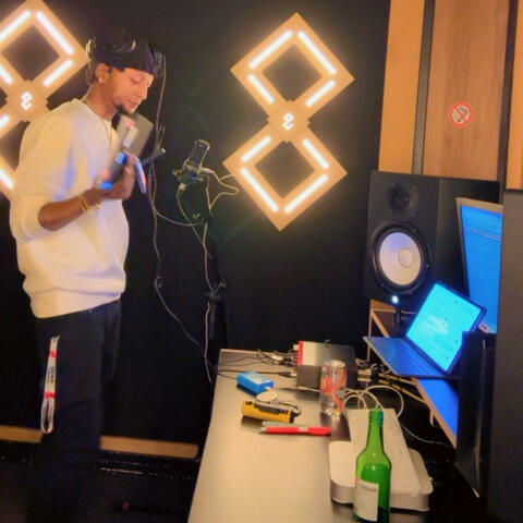 Background Thumbnail