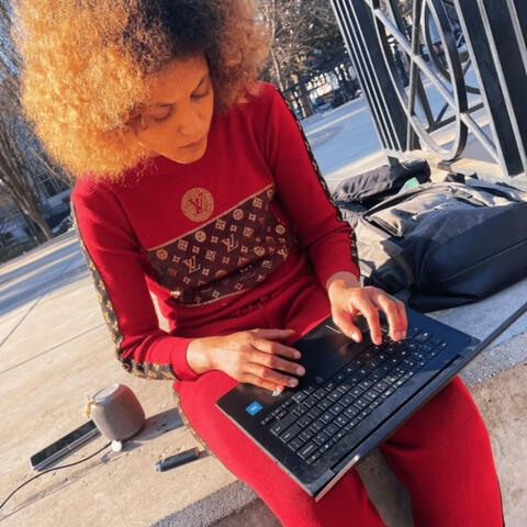 Background Thumbnail