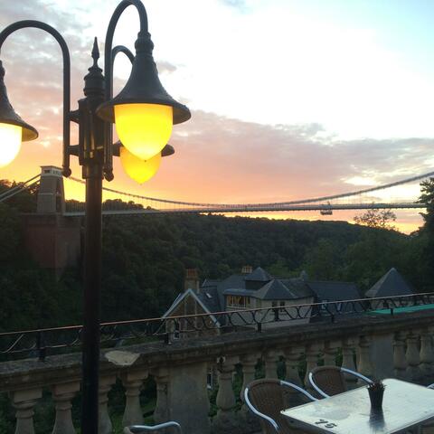 Background Thumbnail