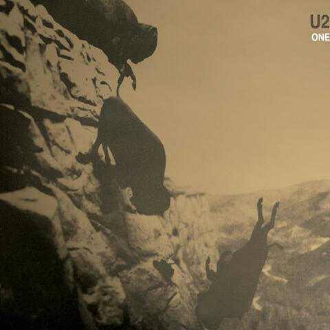 ♫ U2  iHeart