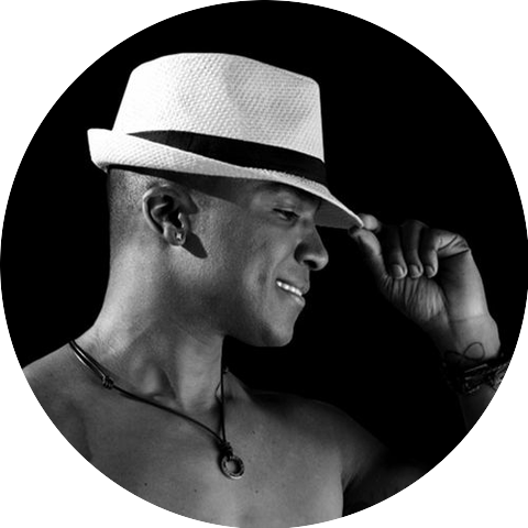 Alexandre Pires a dúo con Alejandro Sanz