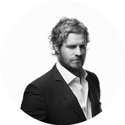 Arno Carstens