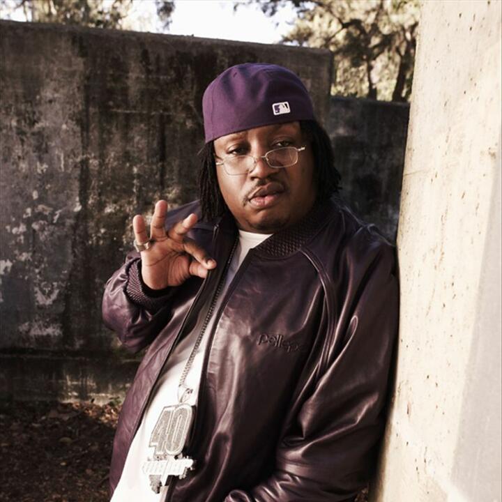 E-40