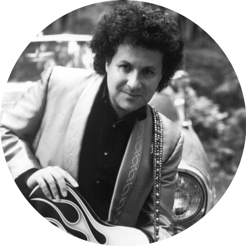Arlen Roth