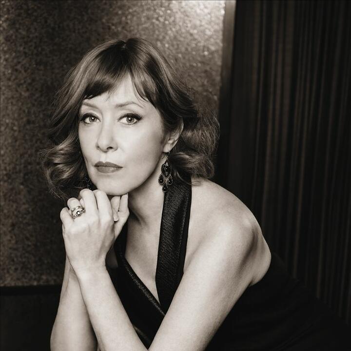 Suzanne Vega