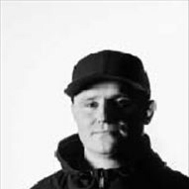 Teebee + Calyx