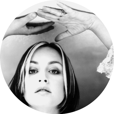 Tara MacLean