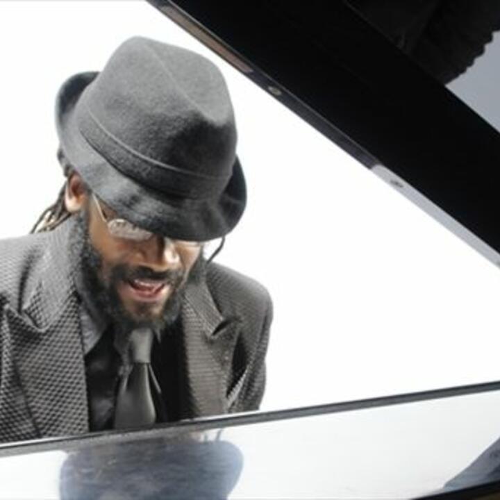 Tarrus Riley