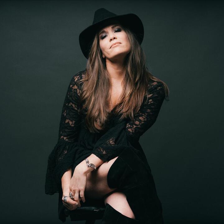 Bonnie Bishop