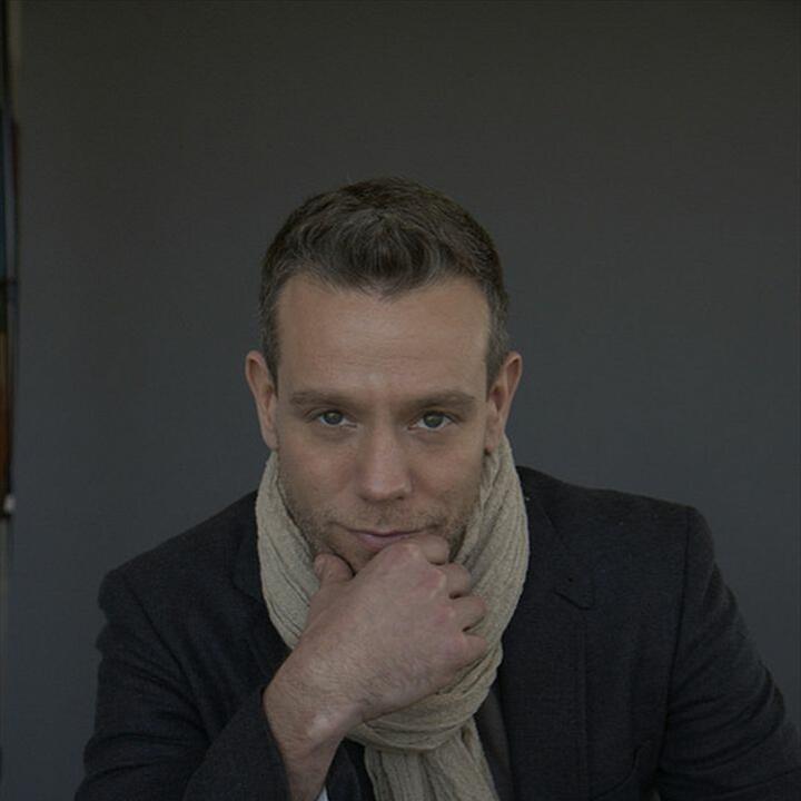 Adam Pascal