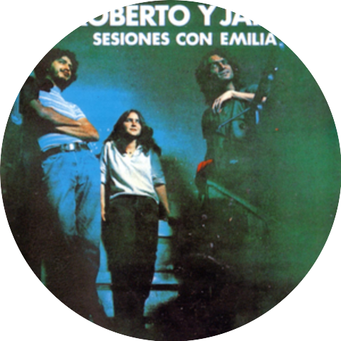 Roberto Glez., Jaime López y Emilia Almazán