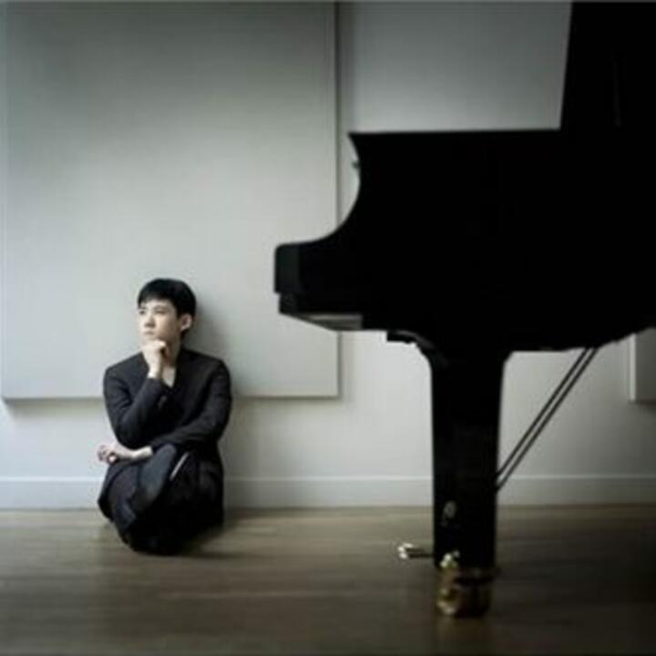 Haochen Zhang