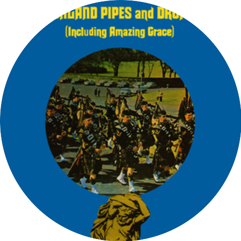 The Pipes & Drums of Innes Tartan