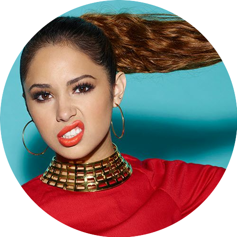 Jasmine V