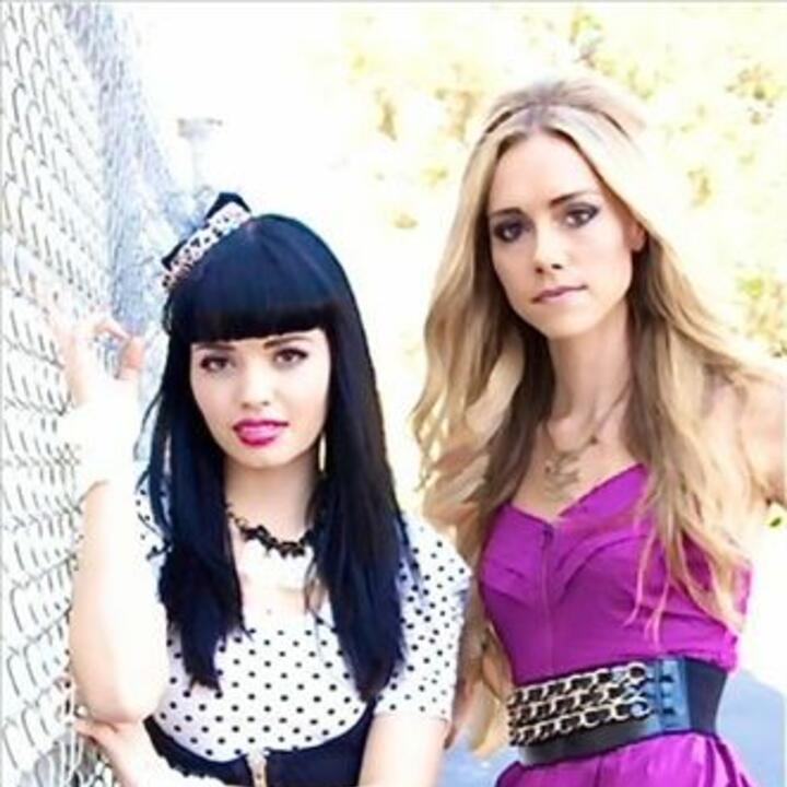 the JaneDear girls
