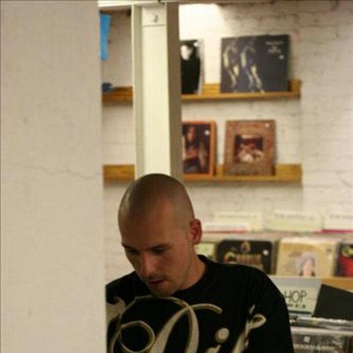 ST/MiC