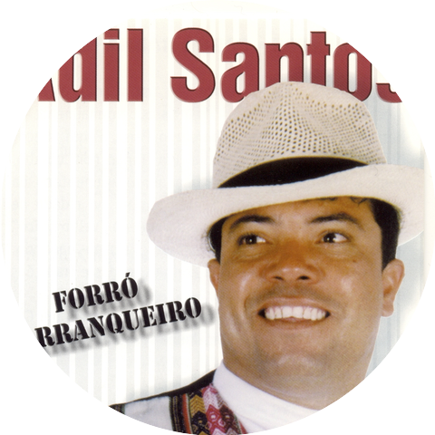 Adil Santos