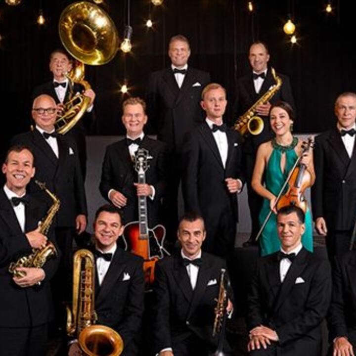 Max Raabe & Palast Orchester