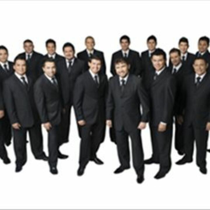 La Banda Sinaloense el Recodo de Cruz Lizarraga