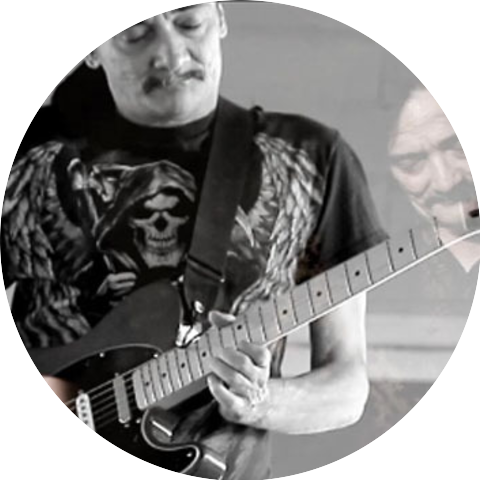 Eddie Benítez
