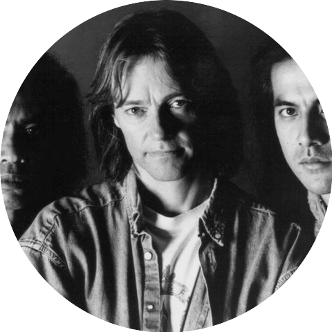 Snowy White and the White Flames