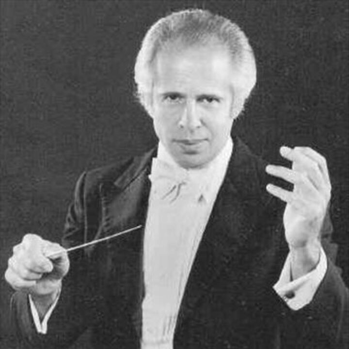 Donald Johanos