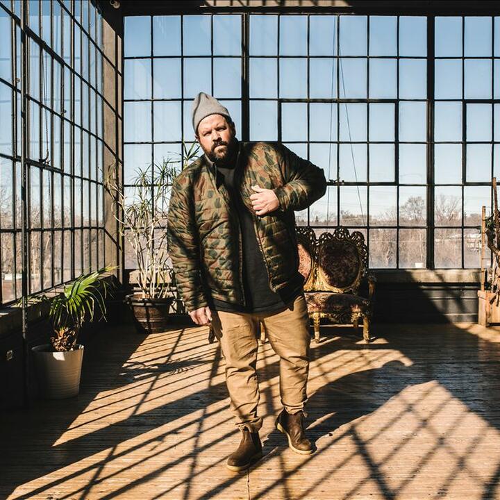 Donovan Woods