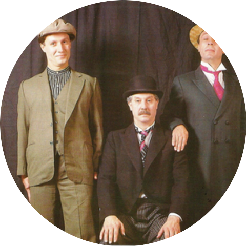 Grup Gündoğarken