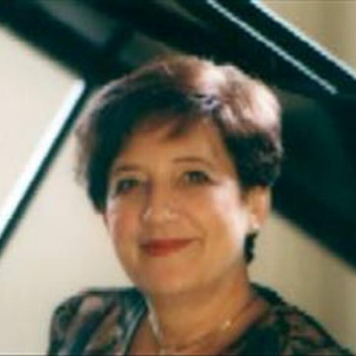 Ilona Prunyi