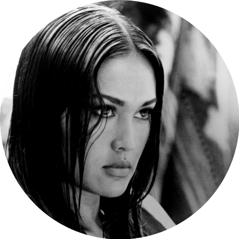 Tia Carrere